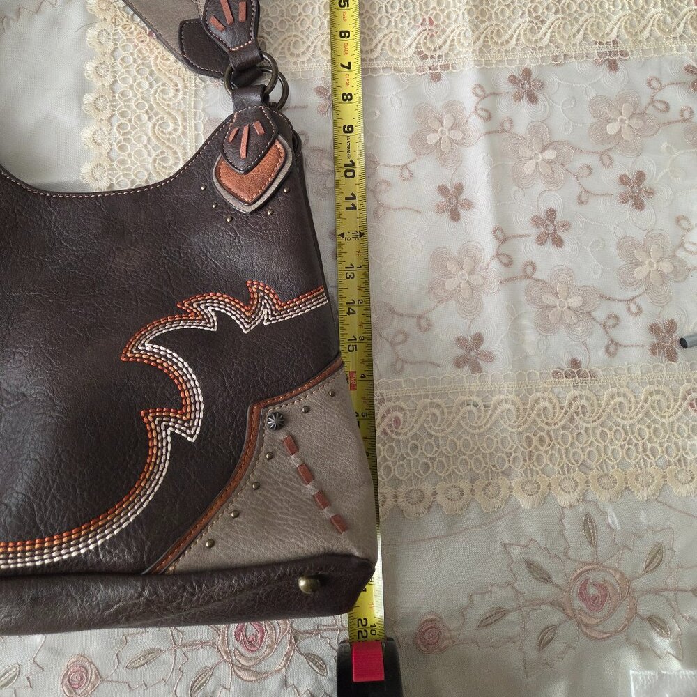Justine Boho Brown Leather Purse - Picture 12 of 15